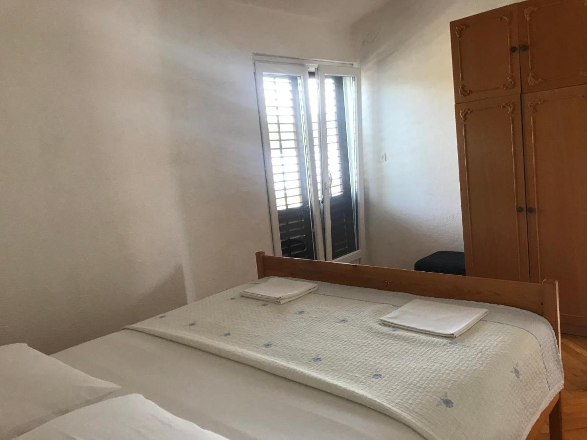 Apartmani Vilma Pakoštane Esterno foto