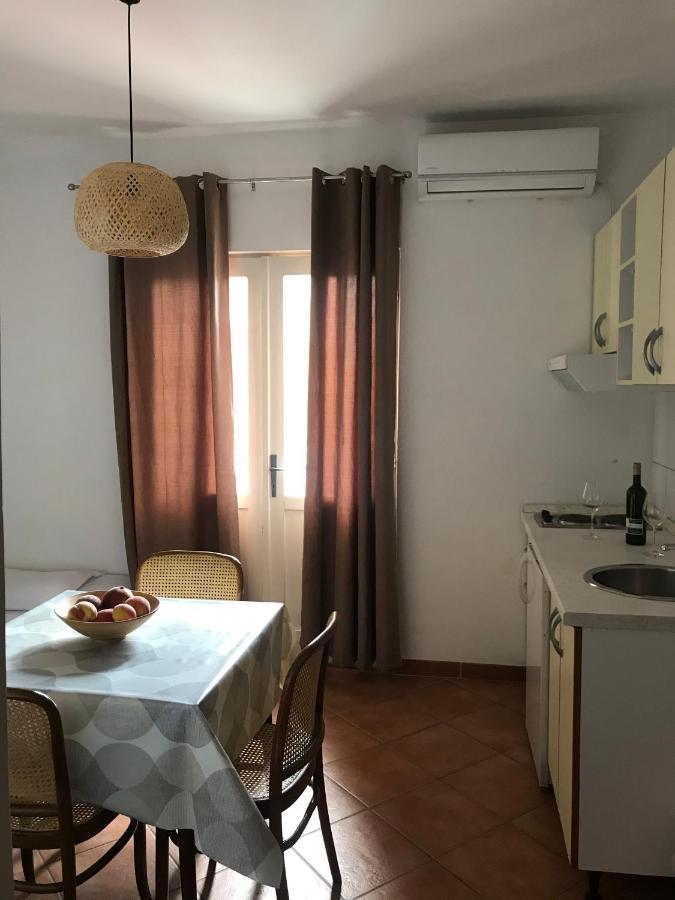Apartmani Vilma Pakoštane Esterno foto