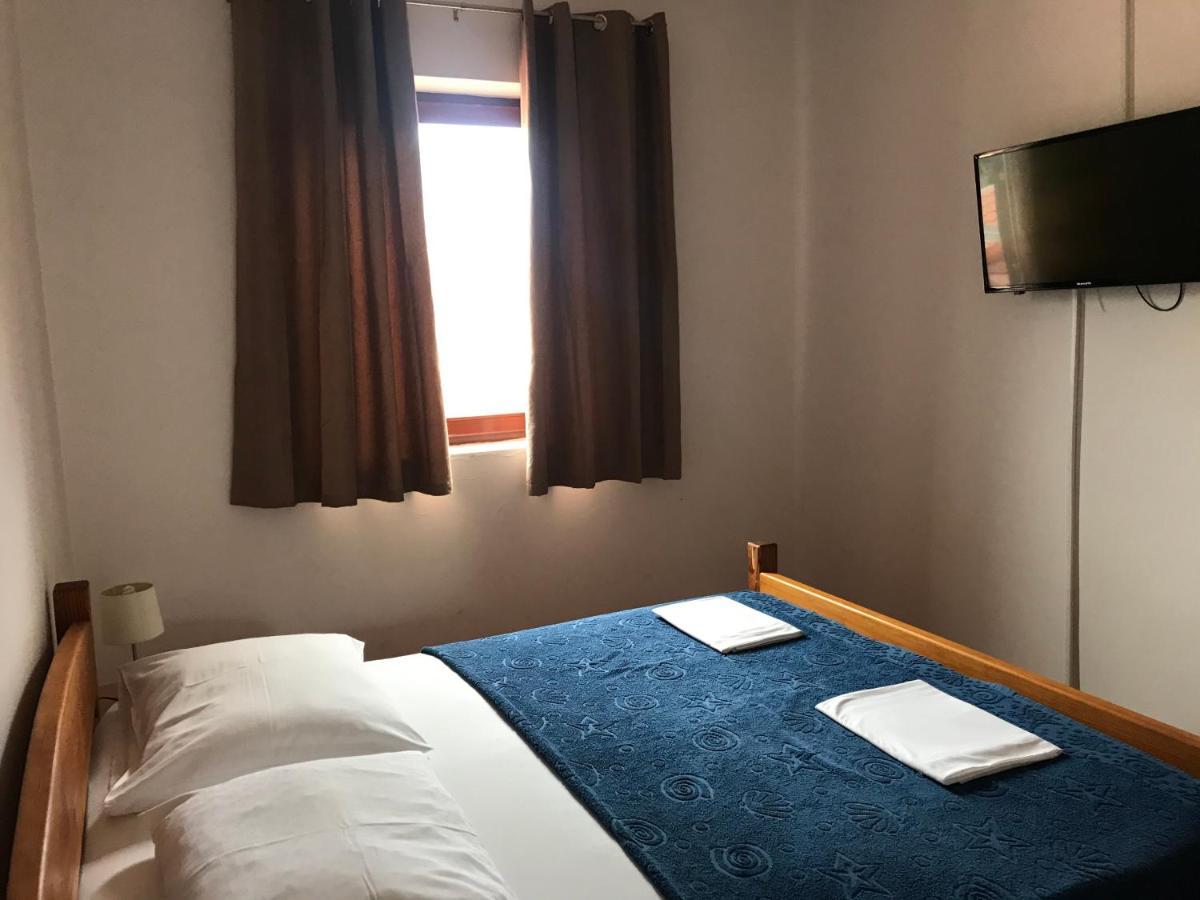 Apartmani Vilma Pakoštane Esterno foto