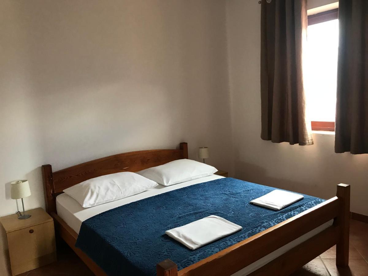 Apartmani Vilma Pakoštane Esterno foto